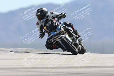 media/Oct-13-2025-Moto Forza (Mon) [[a66d839500]]/4-C Group/Session 4 (Turn 9)/